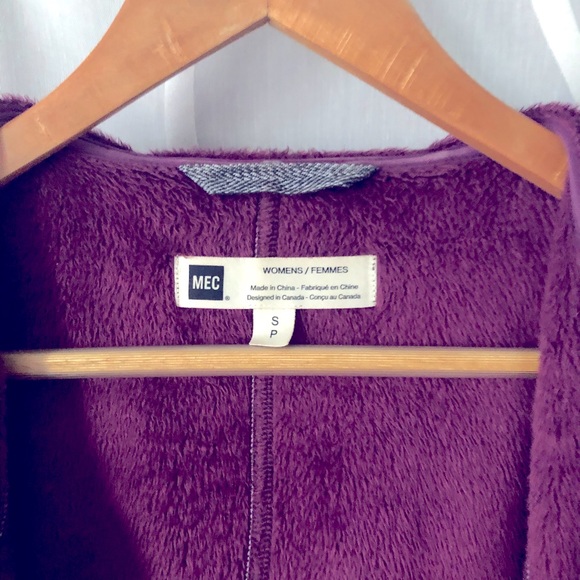 MEC purple fleece lined jacket - Picture 3 of 7